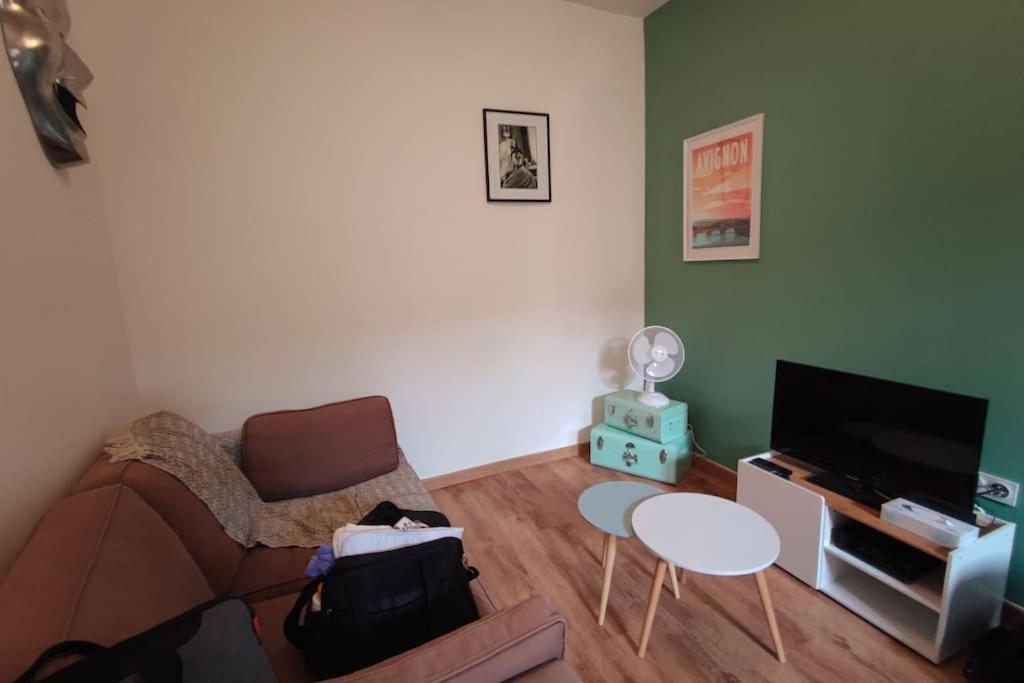 Apartment Le Flolie - Entree Autonome - Centre-ville - Wifi - Netflix Avignon
