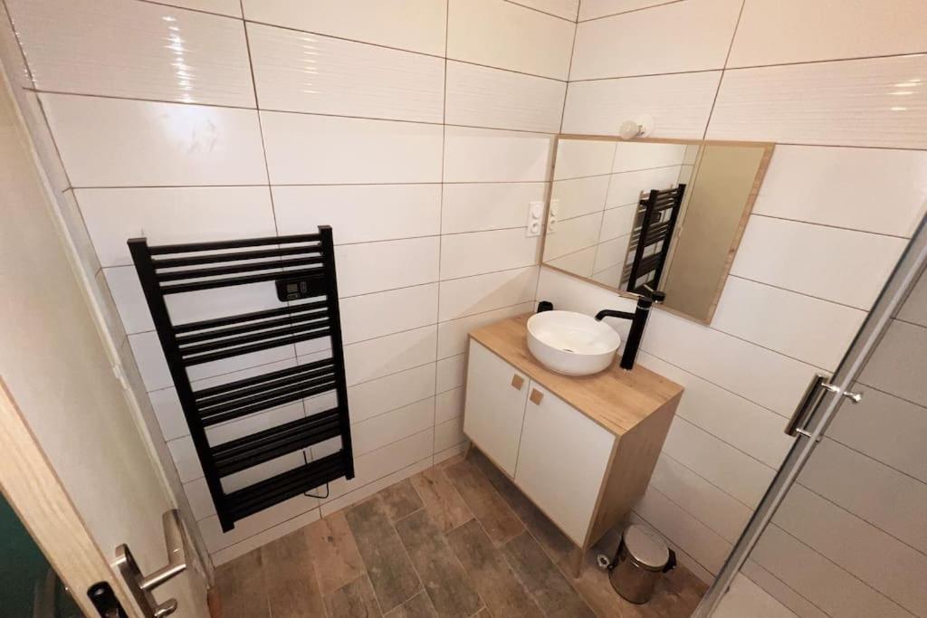 Apartment Le Flolie - Entree Autonome - Centre-ville - Wifi - Netflix Avignon